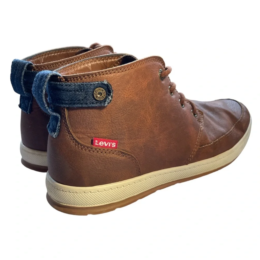 Levi’s Atwater Chukka Boot Sneakers Men’s Size 9.5